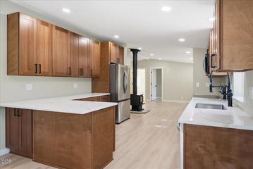 Photo of 16866 Whittier Drive 13 of 46