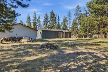 Photo of 16866 Whittier Drive 37 of 46