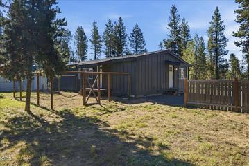Photo of 16866 Whittier Drive 40 of 46