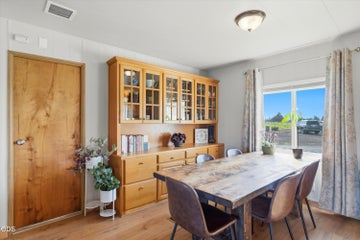 Photo of 4799 SW Williams Road 16 of 77