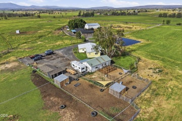 Photo of 4799 SW Williams Road 3 of 77