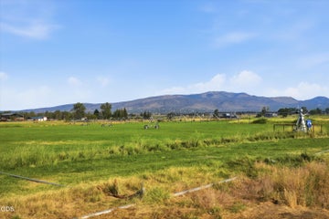 Photo of 4799 SW Williams Road 55 of 77