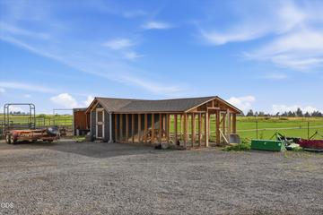 Photo of 4799 SW Williams Road 49 of 77