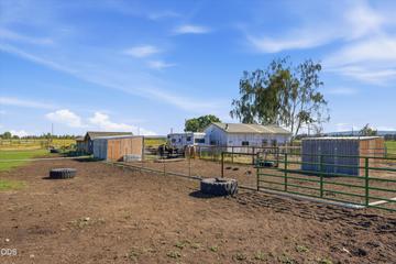 Photo of 4799 SW Williams Road 54 of 77