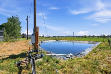 Photo of 4799 SW Williams Road 65 of 77