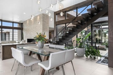 Photo of 61456 Weinhard Court 14 of 68