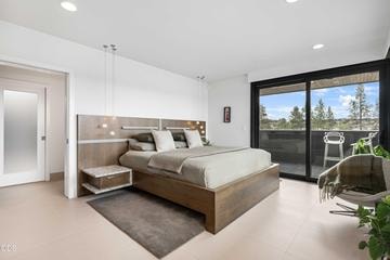 Photo of 61456 Weinhard Court 26 of 68