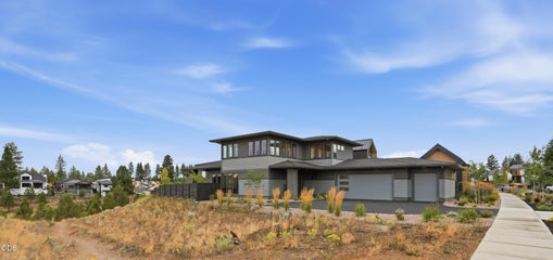 Photo of 3219 NW Strickland Way 3 of 39