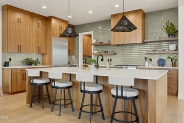 Photo of 3219 NW Strickland Way 10 of 39