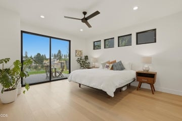 Photo of 3219 NW Strickland Way 20 of 39