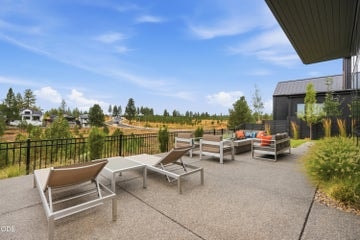 Photo of 3219 NW Strickland Way 34 of 39