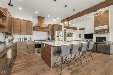 Photo of 16661 SW Ranchview Court 7 of 26
