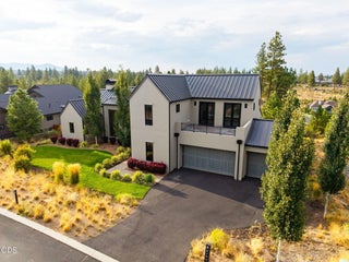Photo of 61901 Hosmer Lake Drive 15 of 79