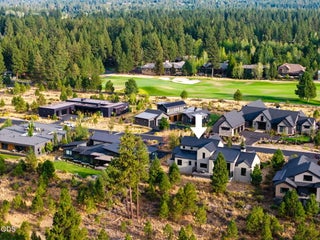 Photo of 61901 Hosmer Lake Drive 19 of 79