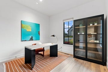 Photo of 61901 Hosmer Lake Drive 43 of 79