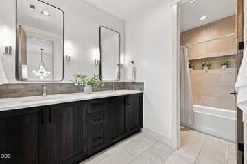 Photo of 61901 Hosmer Lake Drive 59 of 79