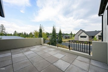 Photo of 61901 Hosmer Lake Drive 71 of 79