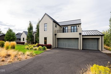 Photo of 61901 Hosmer Lake Drive 76 of 79