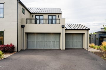 Photo of 61901 Hosmer Lake Drive 79 of 79