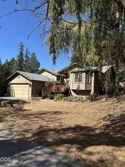 Photo of 2665 NE Genet Court 1 of 14
