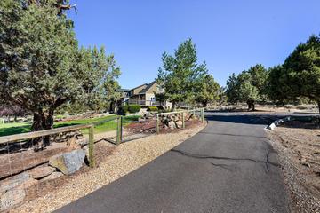 Photo of 21042 Robin Avenue 4 of 51