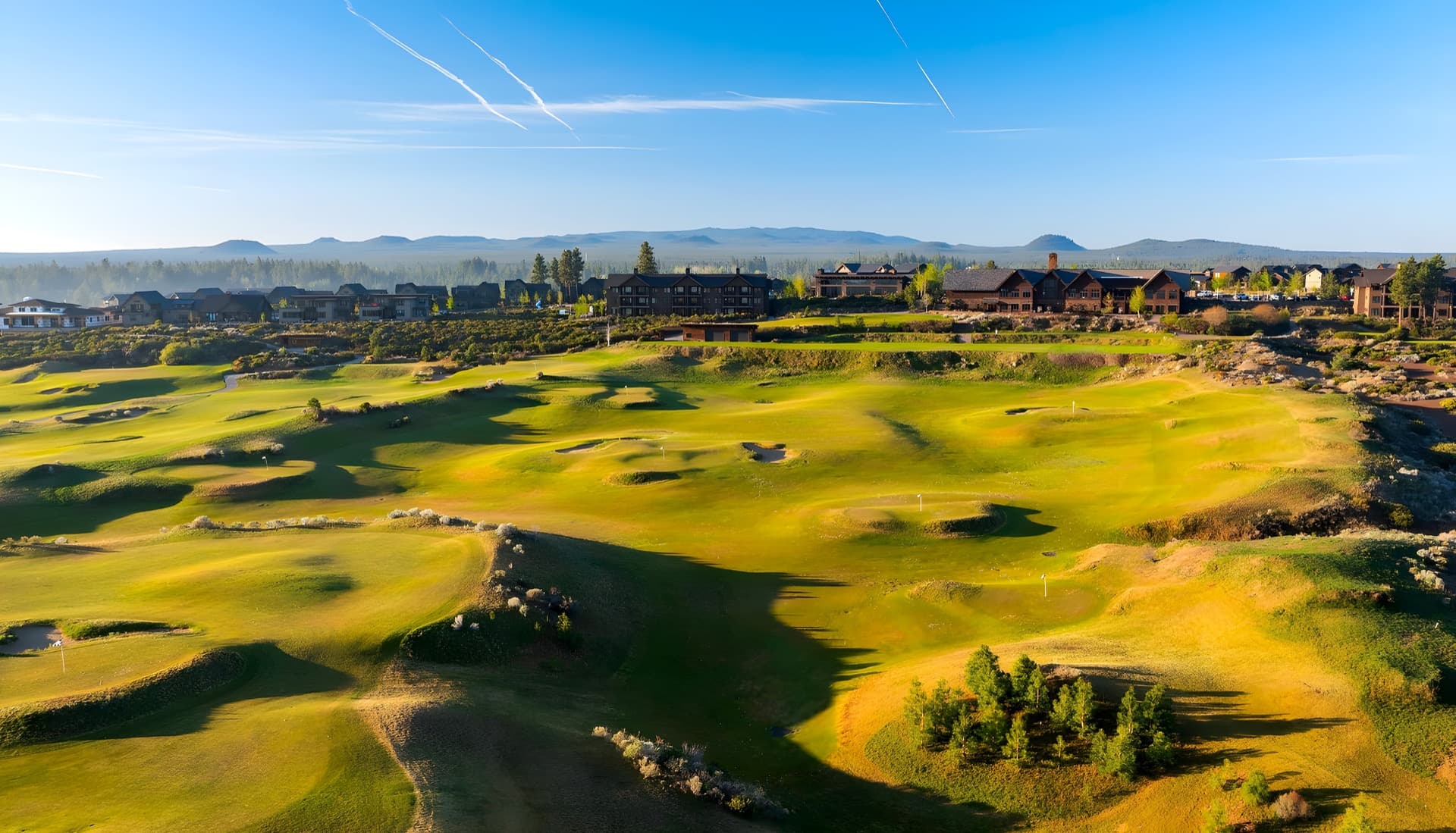 Aerial view of the Tetherow golf course and homes in Bend, Oregon