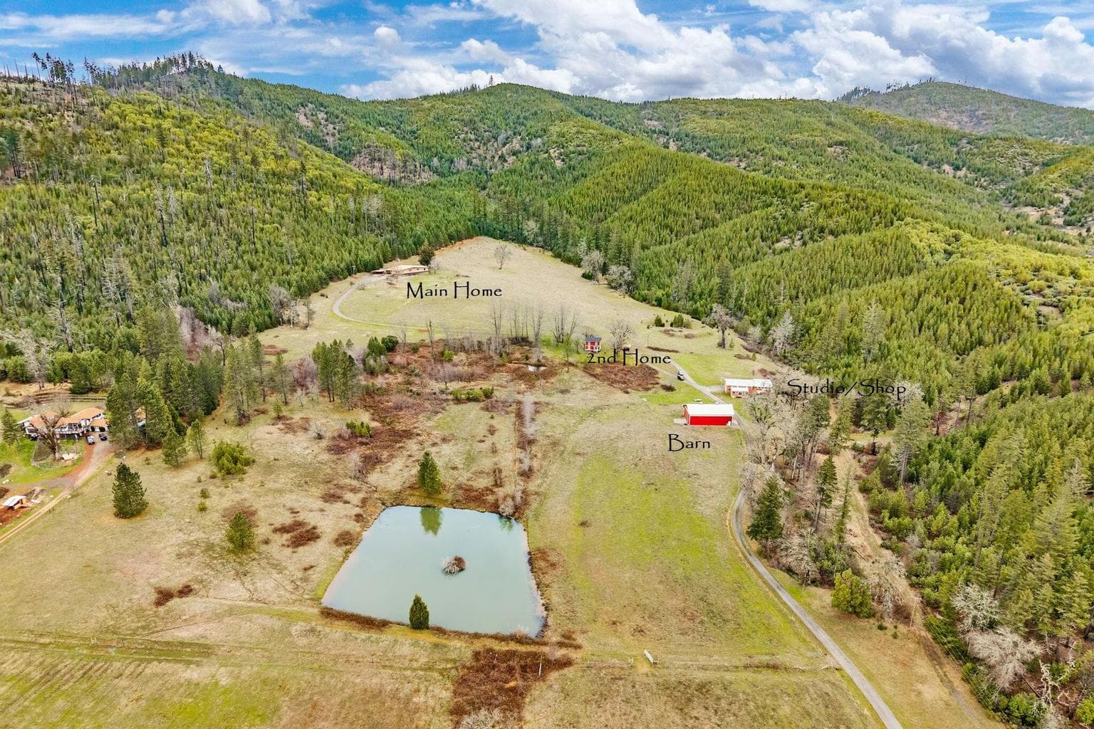 3220 Deer Creek