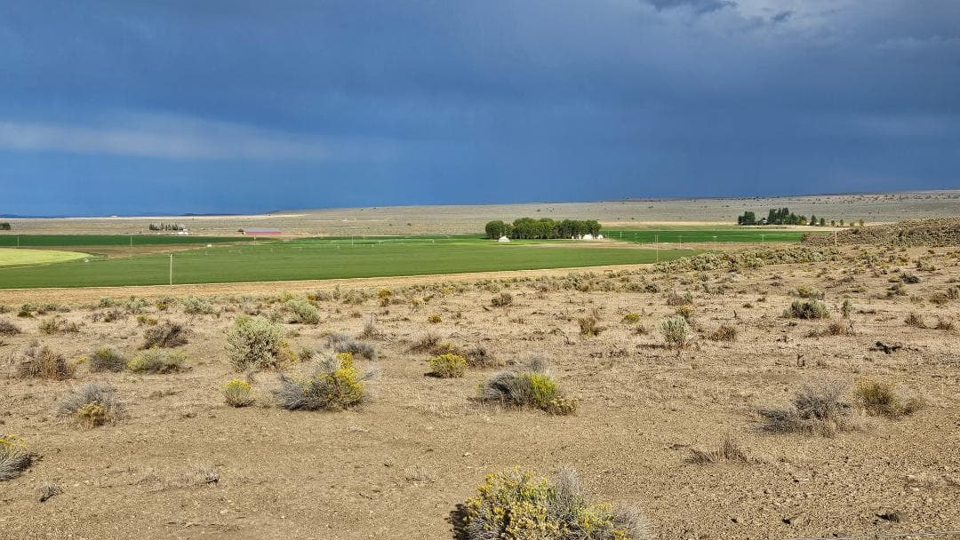 200 off Brooks, Christmas Valley, 97641