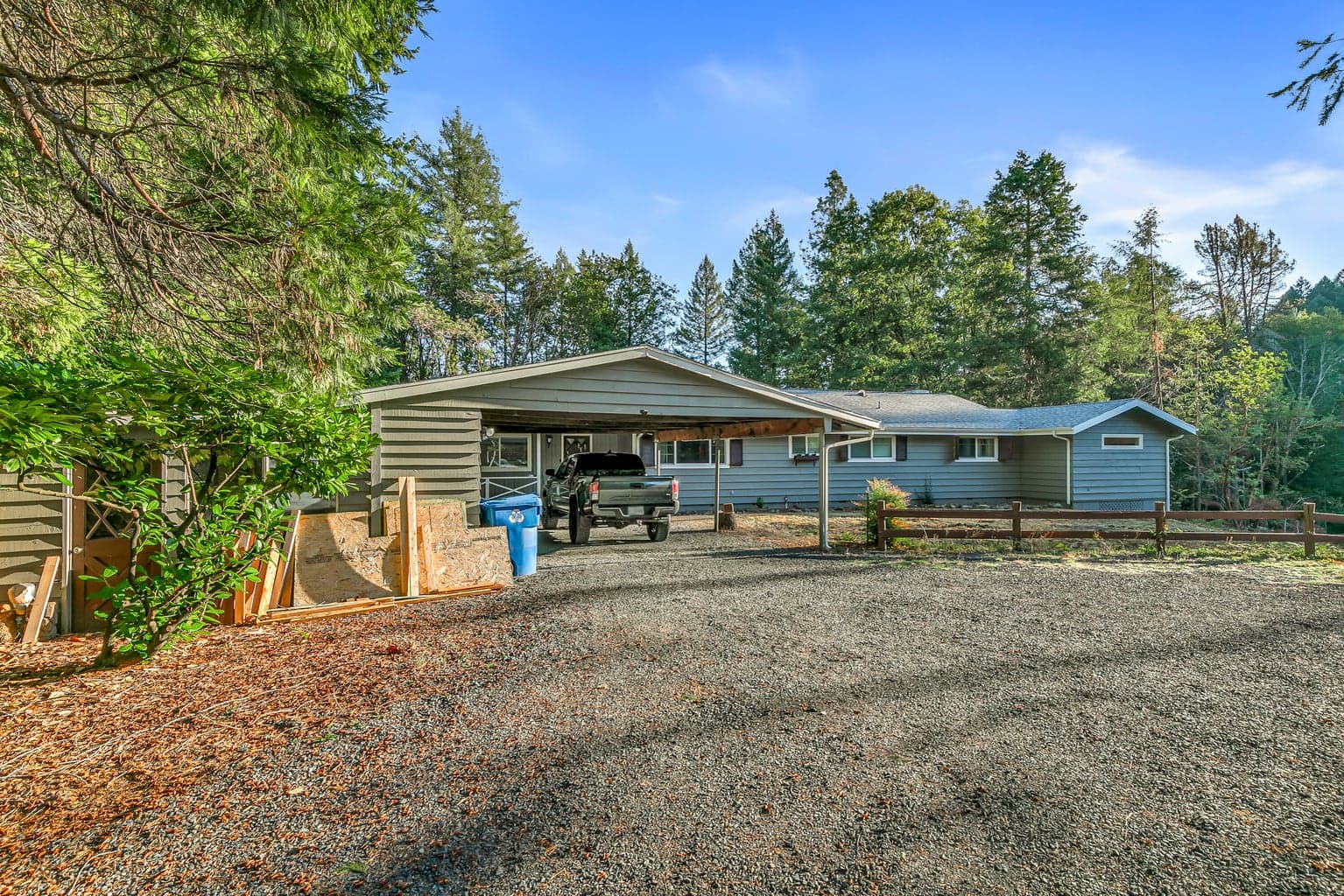 10665 Redwood