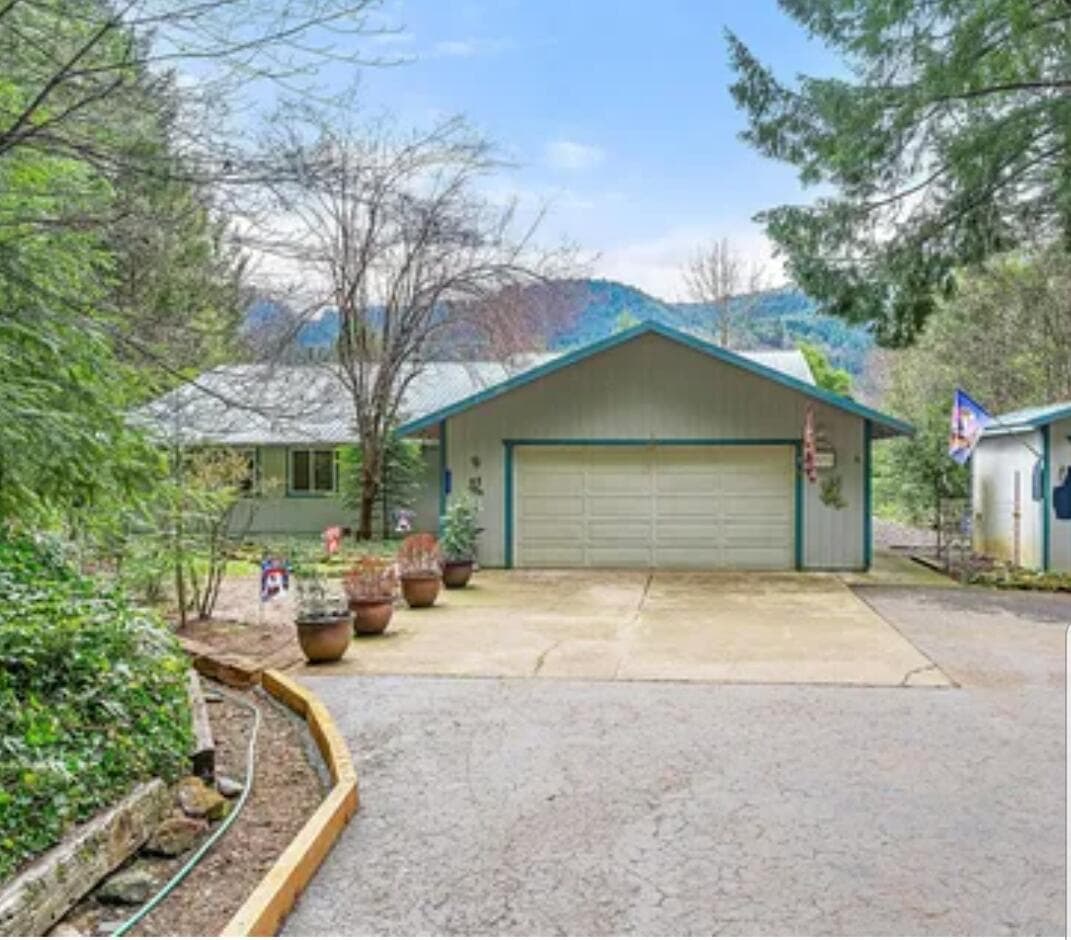 1863 Mill Creek