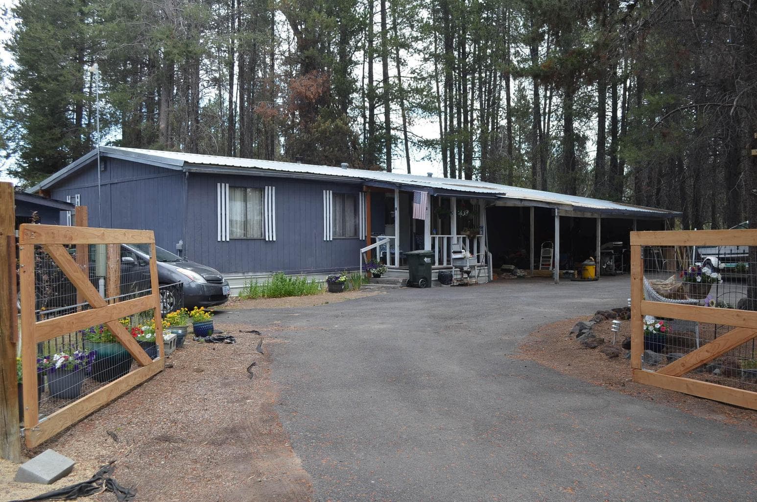 136028 Highway 97