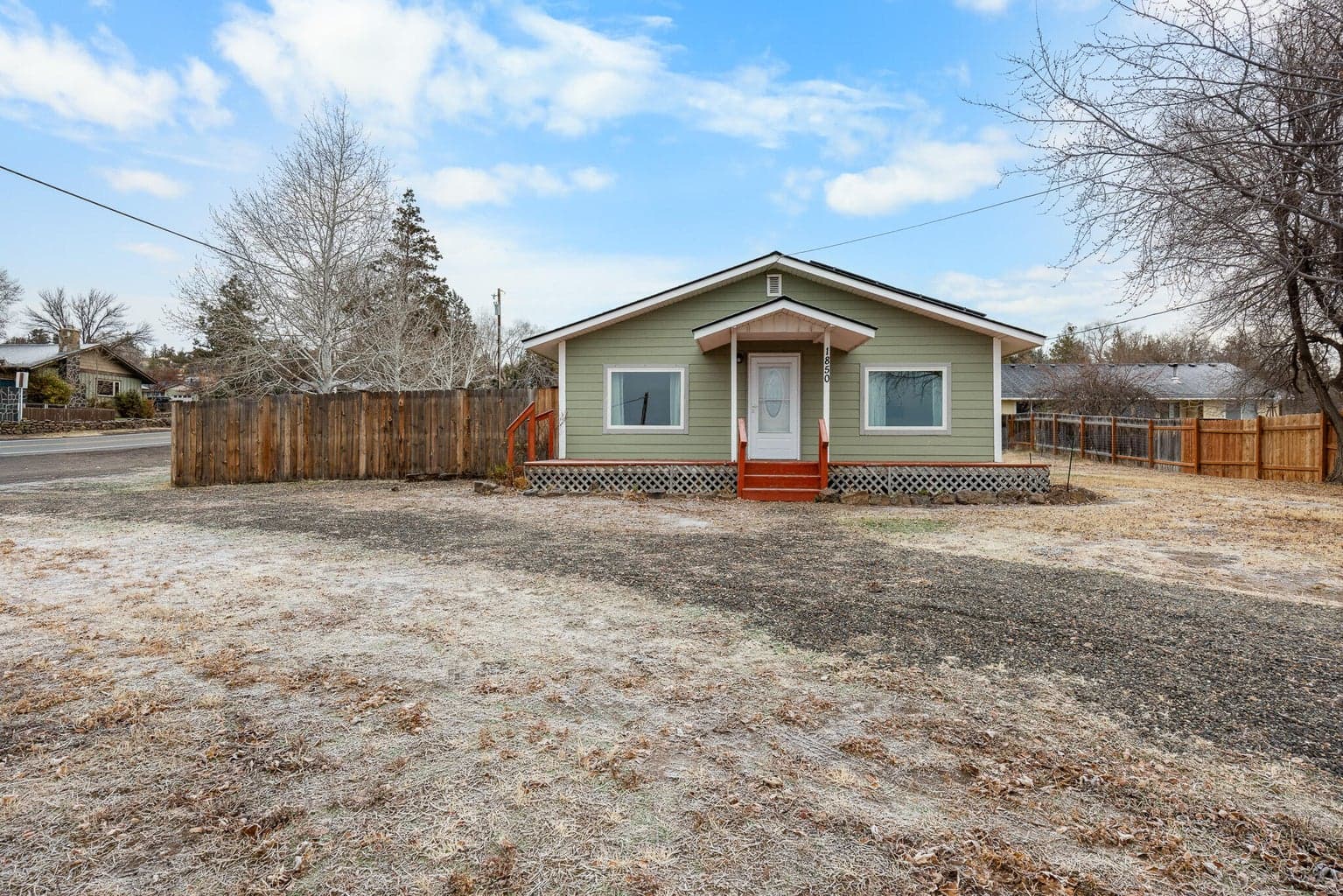 1850 C, Terrebonne, 97760