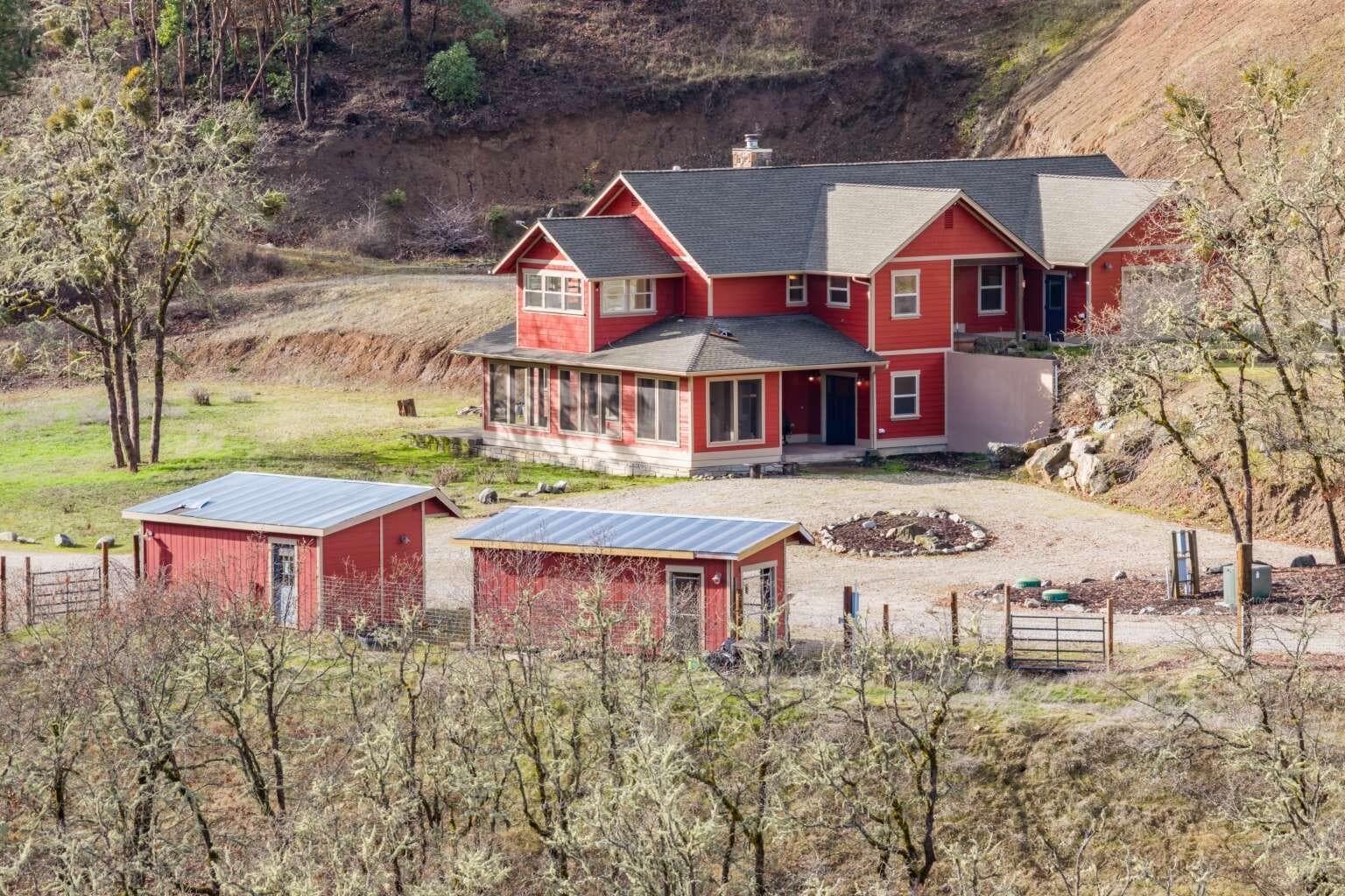 4760 Galls Creek