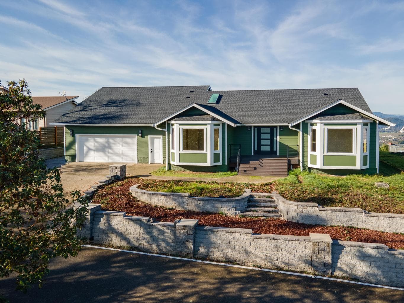 383 Ridgecrest