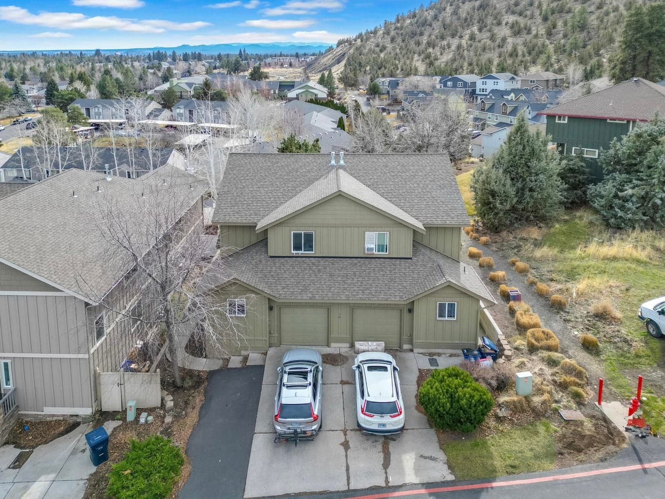 1696 Lotus, Bend, OR, 97701 property photo