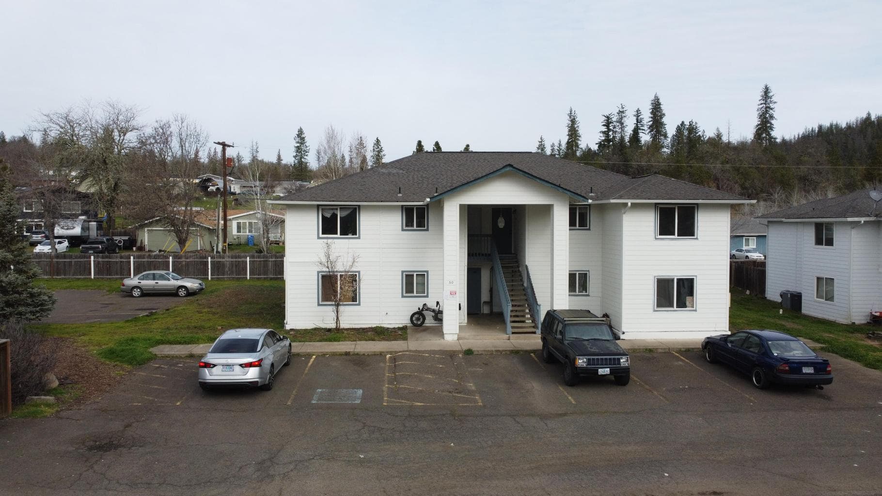 50 Dion, Shady Cove, 97539