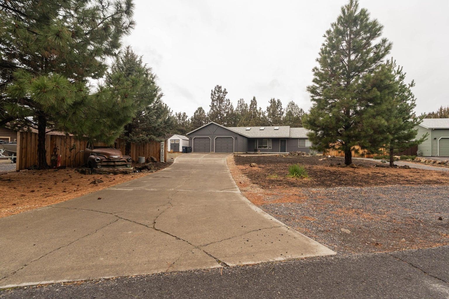 61325 King Josiah, Bend, OR, 97702 property photo