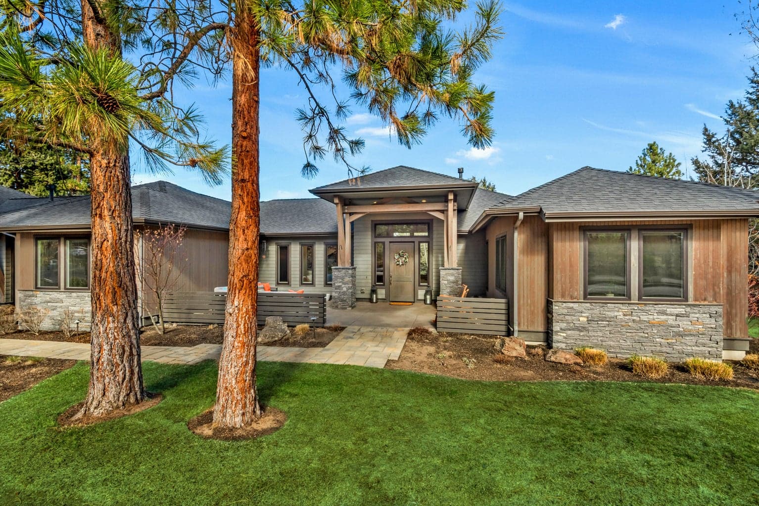 61475 Meeks, Bend, OR, 97702 property photo