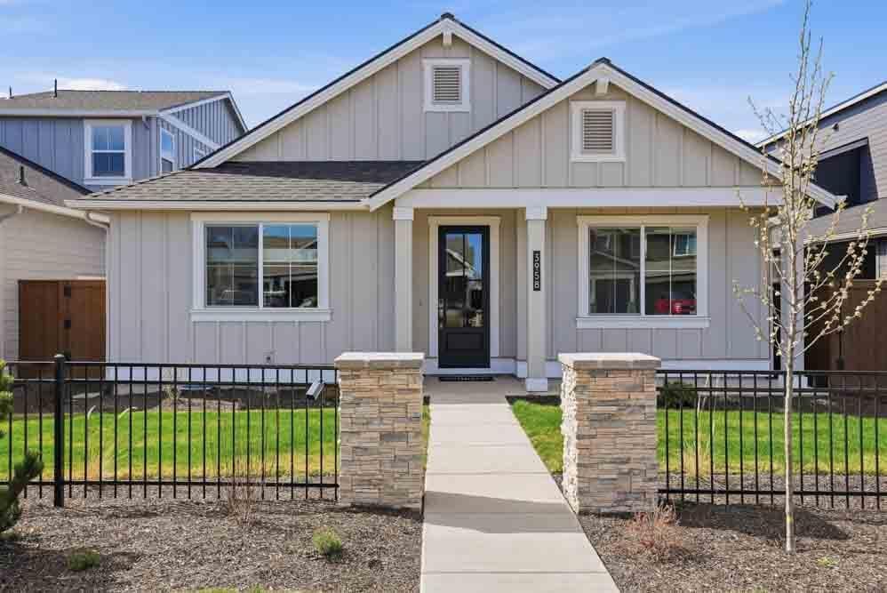 3958 Oakside, Bend, OR, 97701 property photo