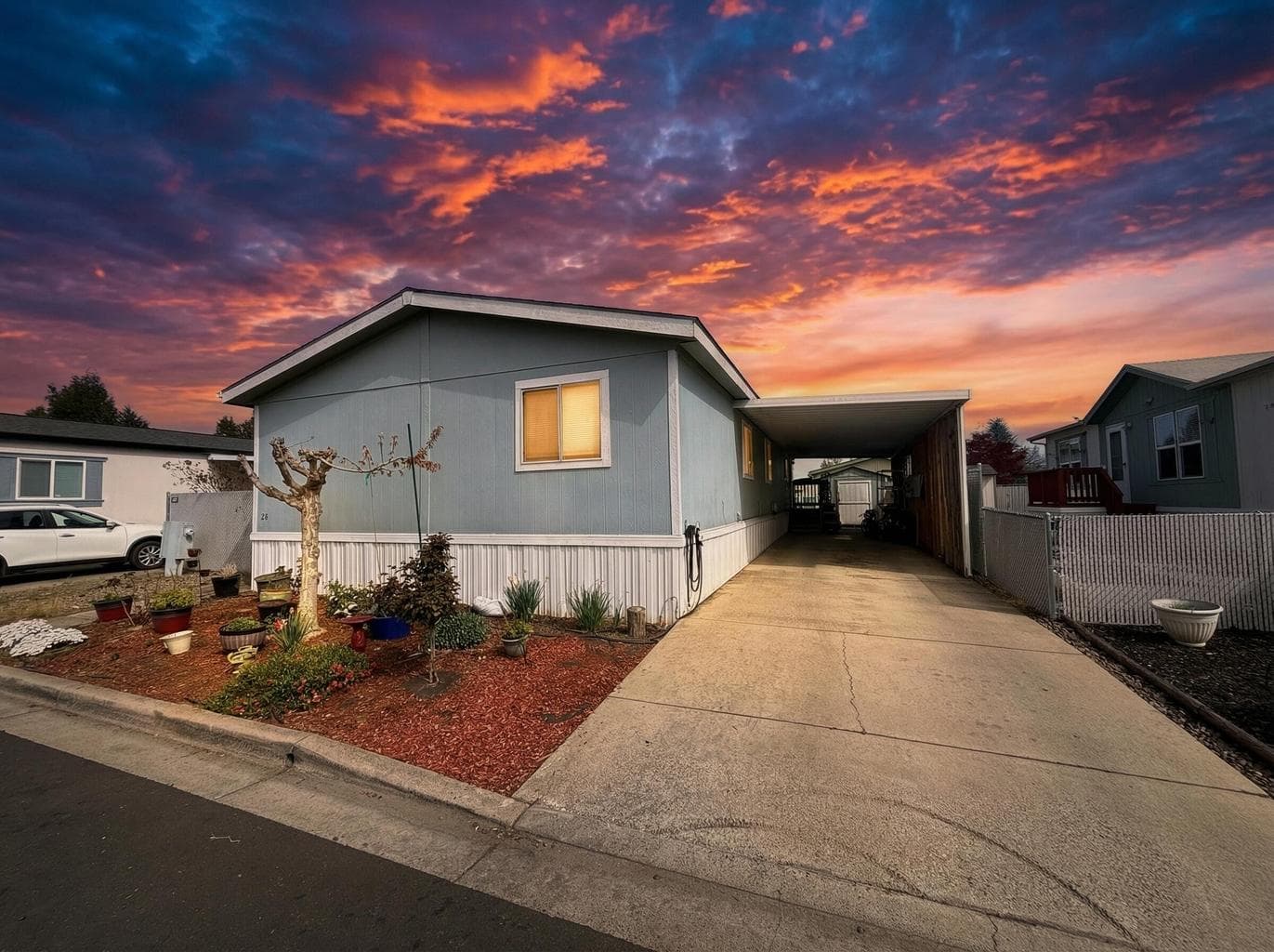 2552 Thorn Oak