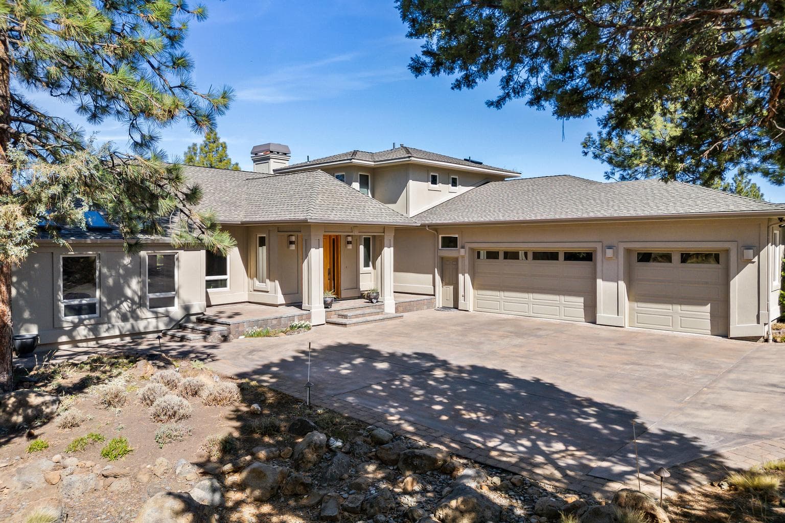1600 Overlook, Bend, OR, 97703 property photo