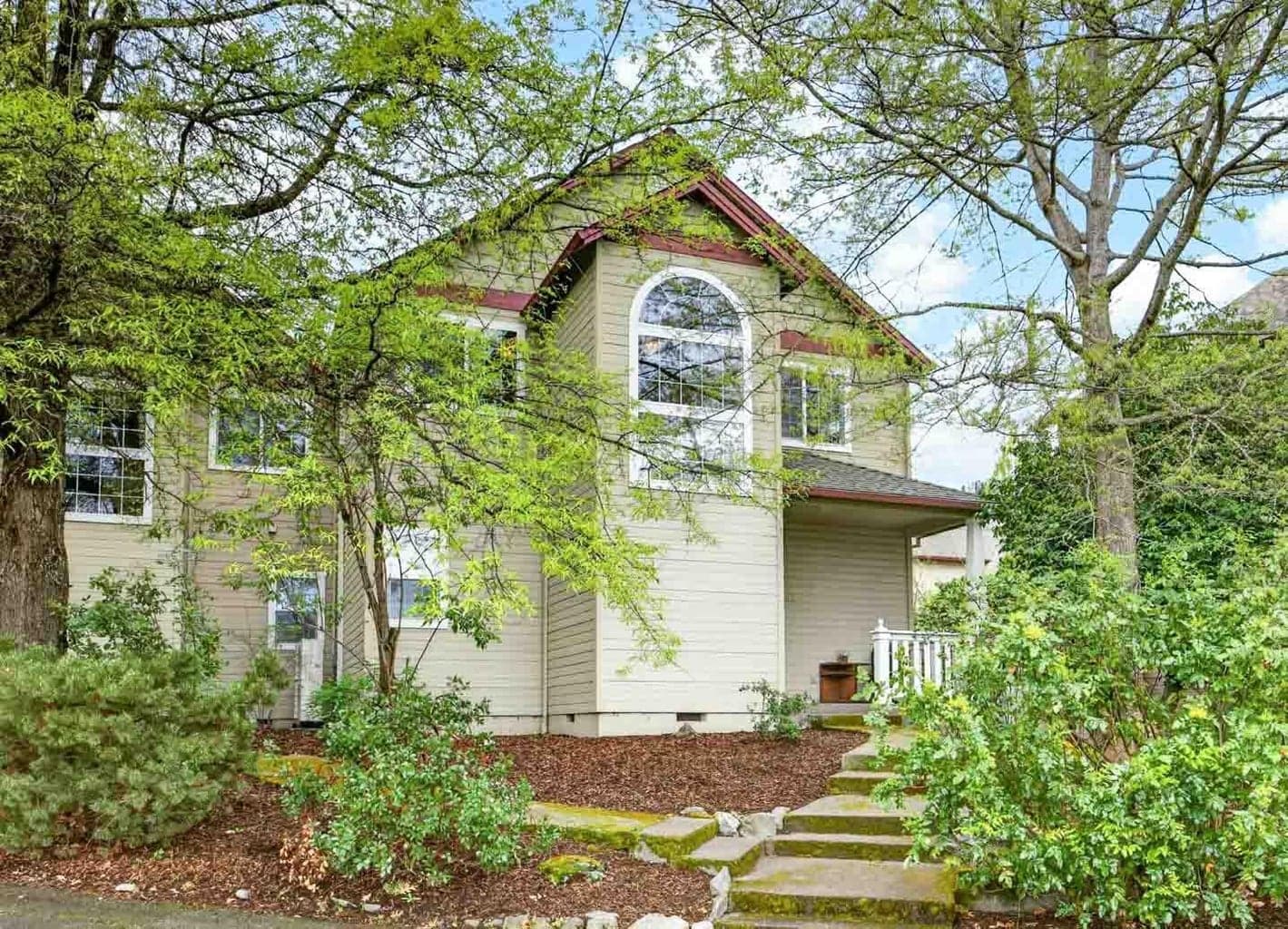 2150 Siskiyou