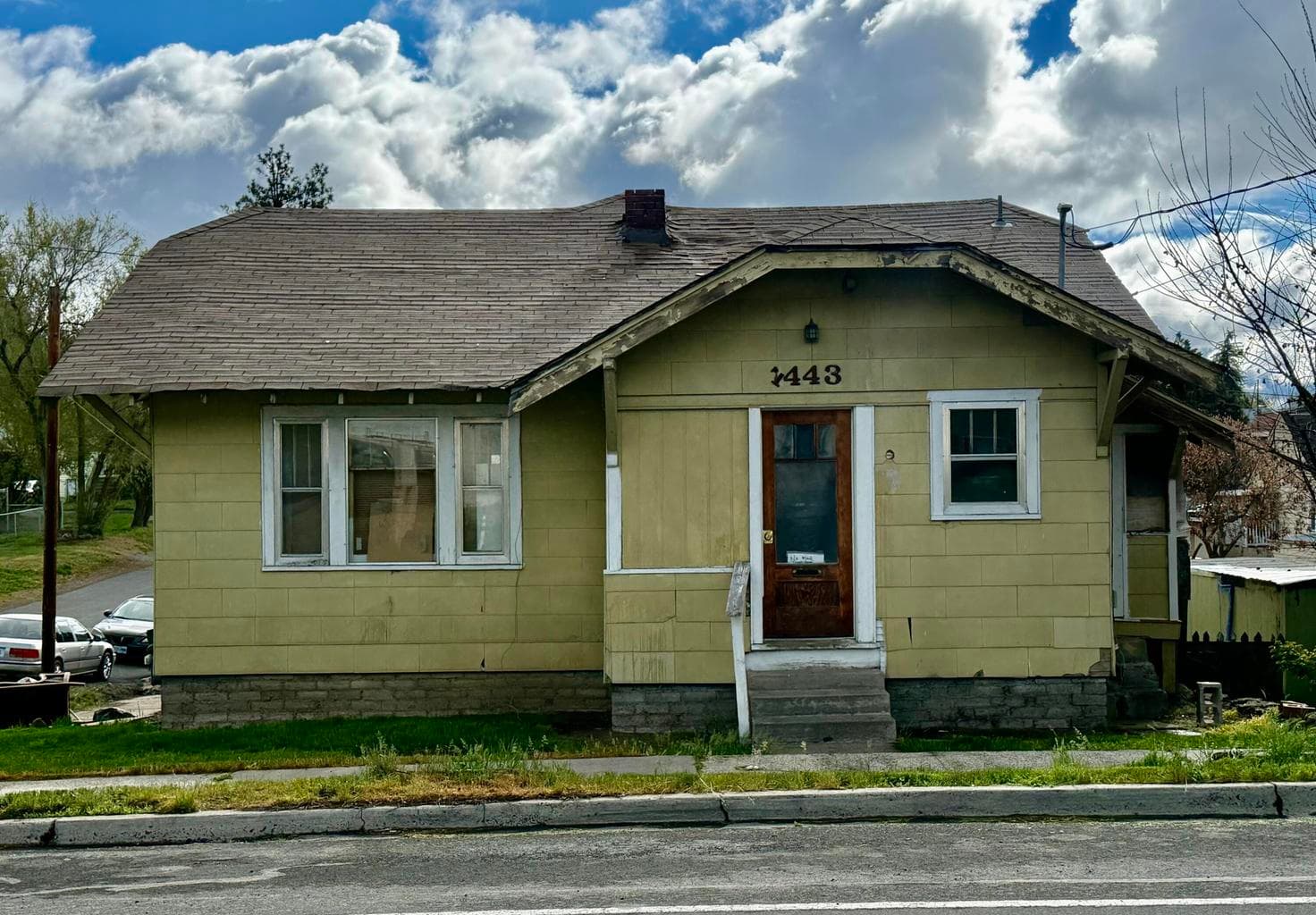 1443 Oregon