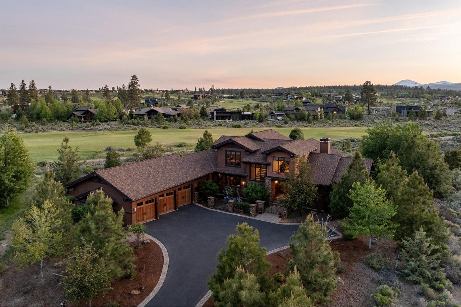 19345 Roswell, Bend, OR, 97702 property photo