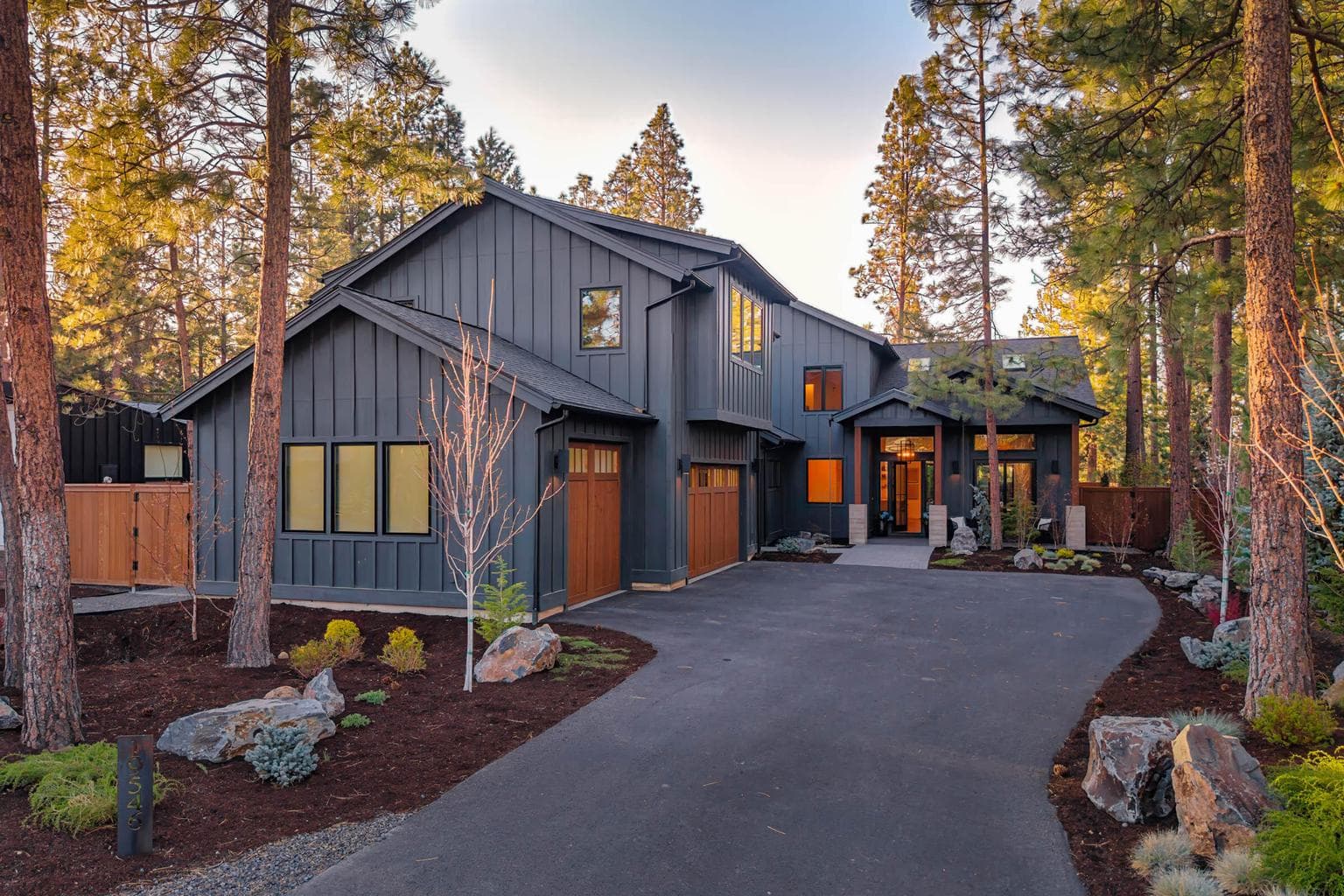 19546 Campbell, Bend, OR, 97702 property photo