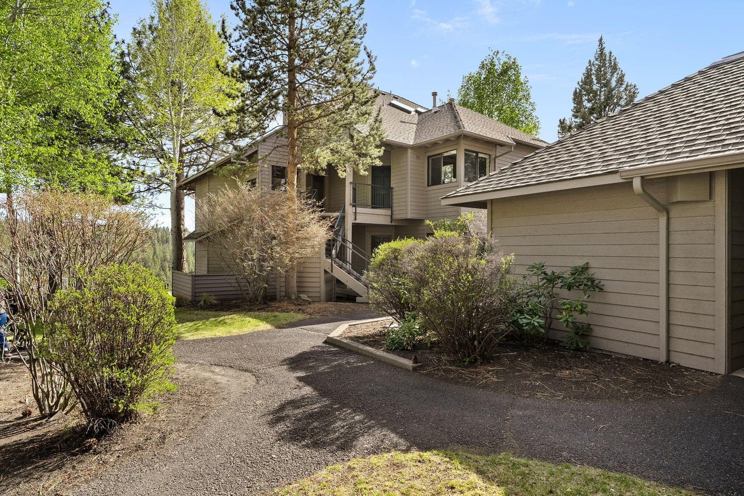 19717 Mount Bachelor, Bend, OR, 97702 property photo