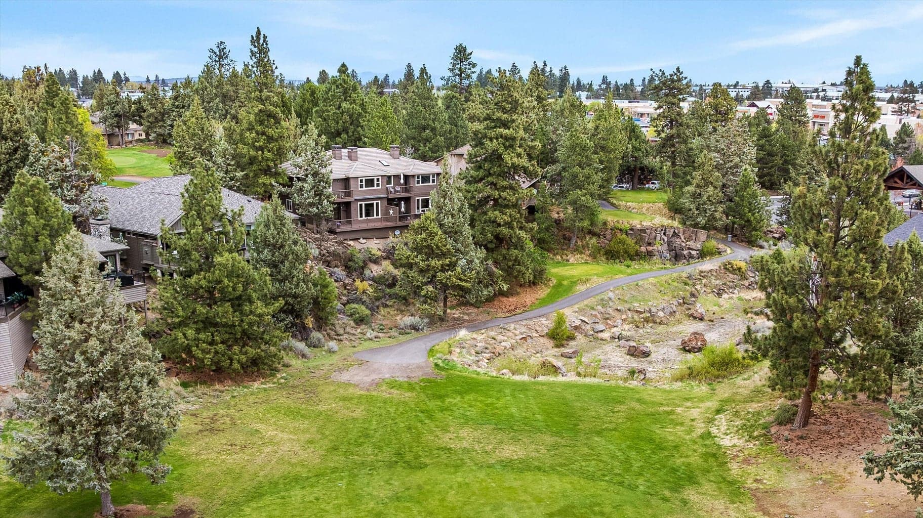 113 Gander, Bend, OR, 97703 property photo