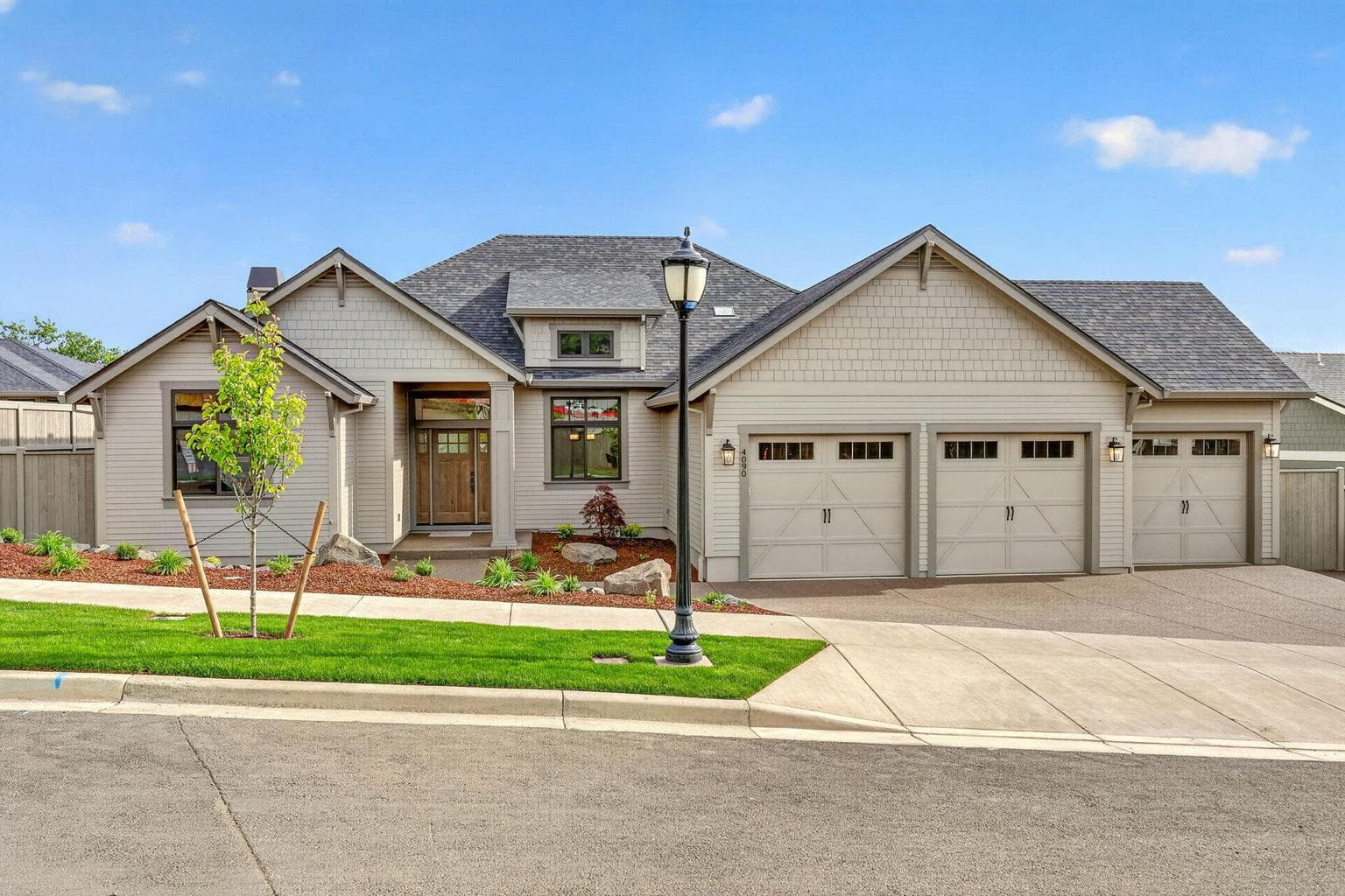 4090 Crystal Springs