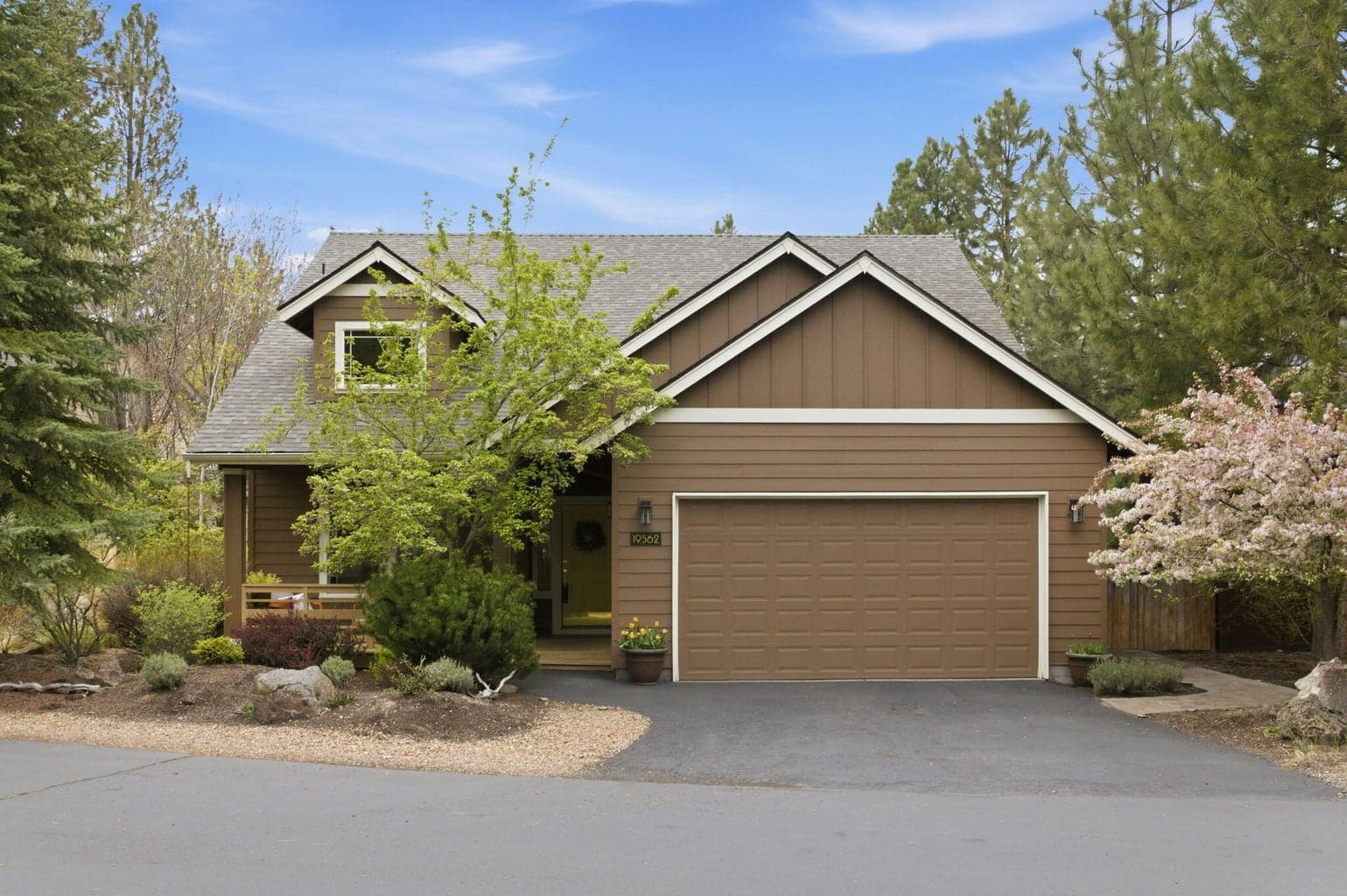 19562 Meadowbrook, Bend, OR, 97702 property photo
