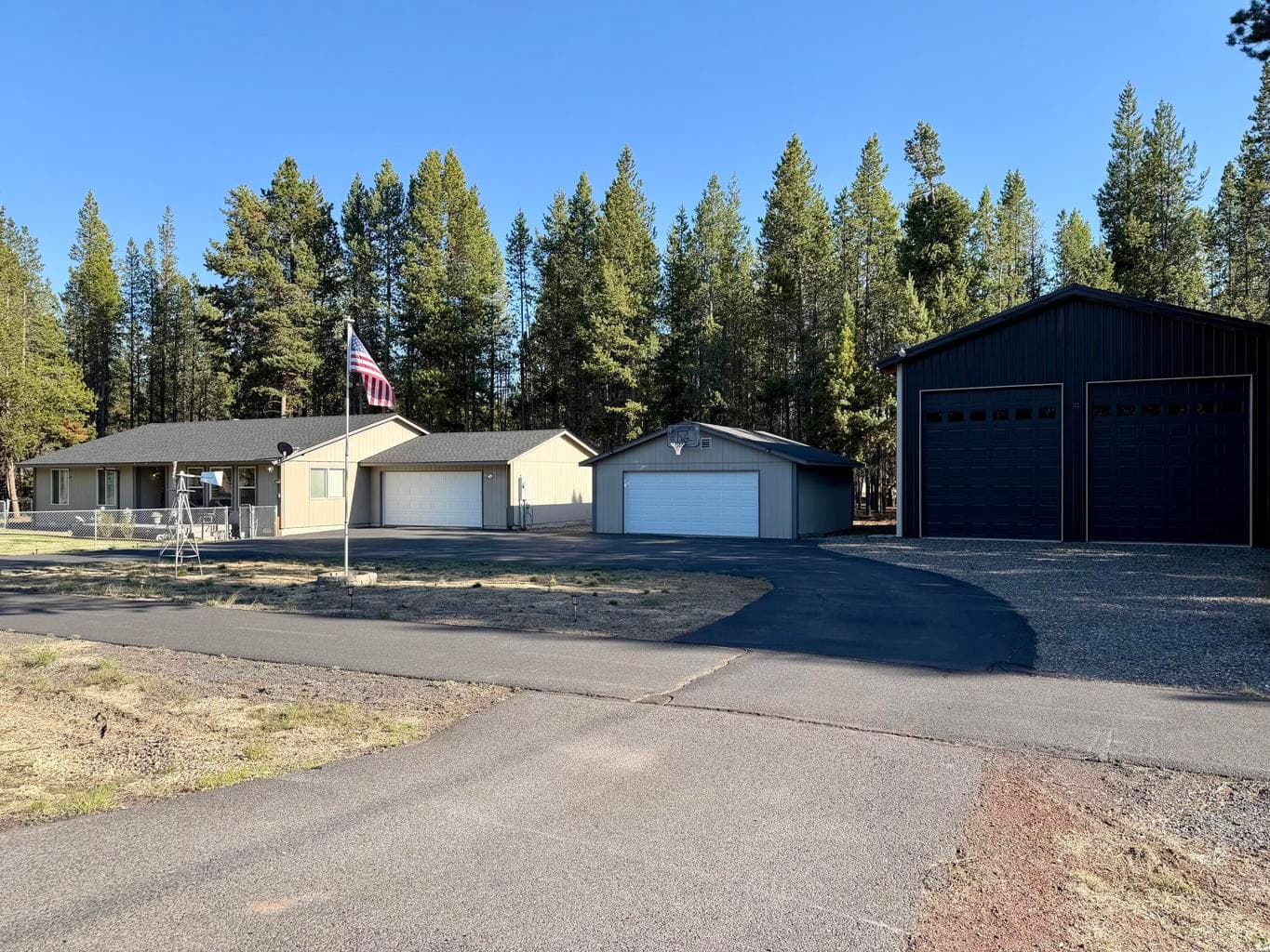 1314 Crescent Cutoff